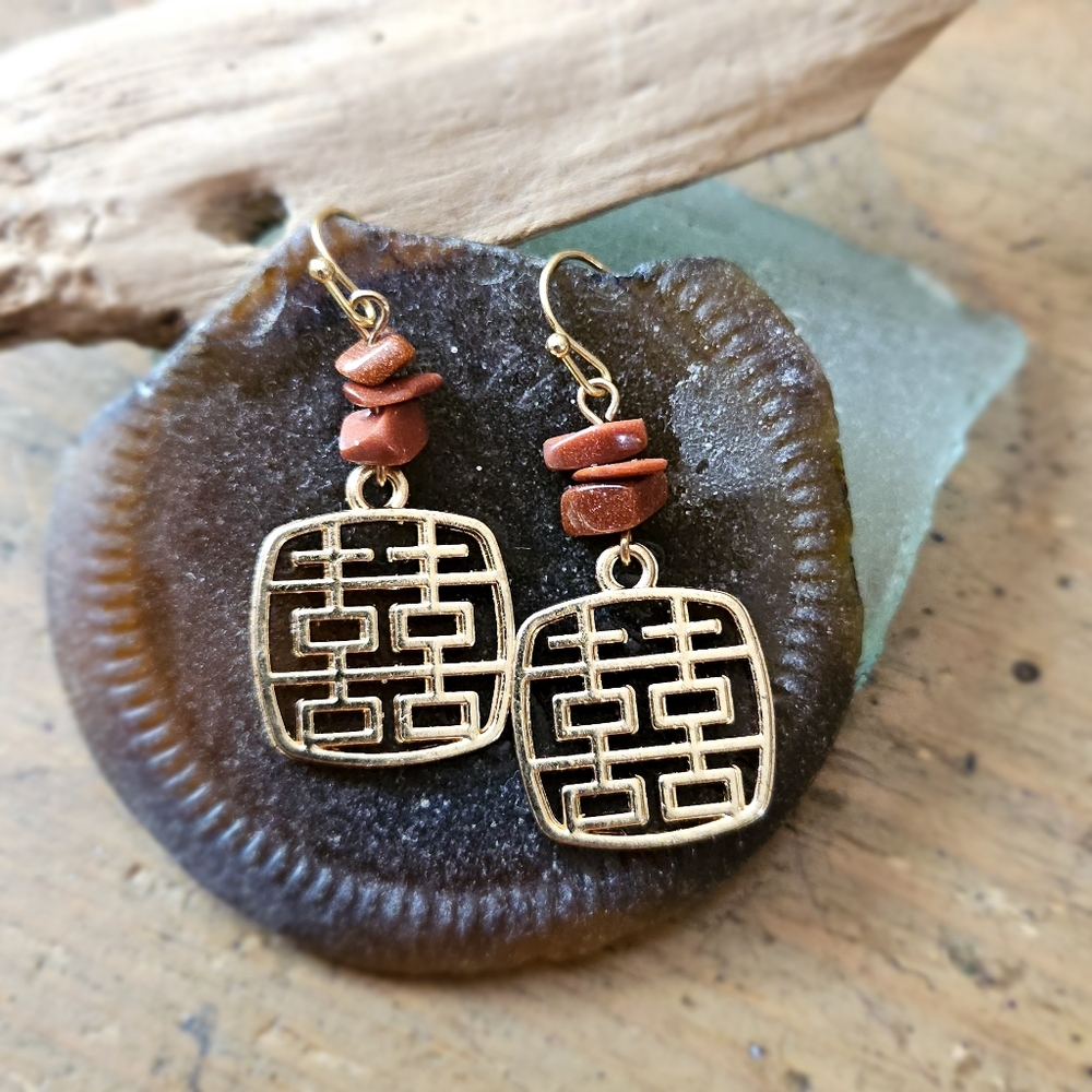 Gold 囍 Chinese Double Happiness & Gold Stones Earrings (Wedding Bridal Shower)